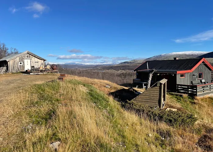Koselig Hytte Med Uthus Pa Vakre Dovrefjell